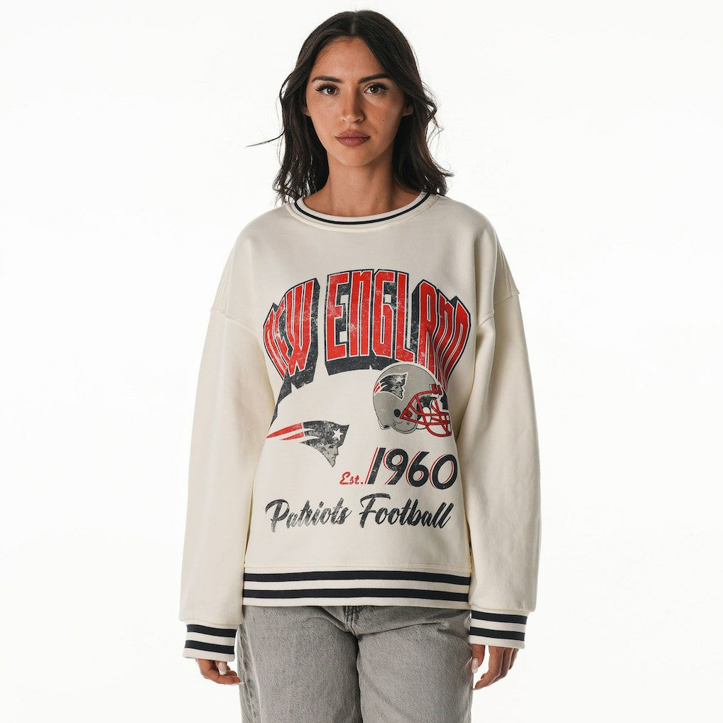 New England Patriots The Wild Collective Women's Oversized Vintage French Terry Sweatshirt Cream