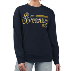 Milwaukee Brewers Starter Women's Groovy Script Team Fleece Pullover Sweatshirt - Navy - MLB Discount