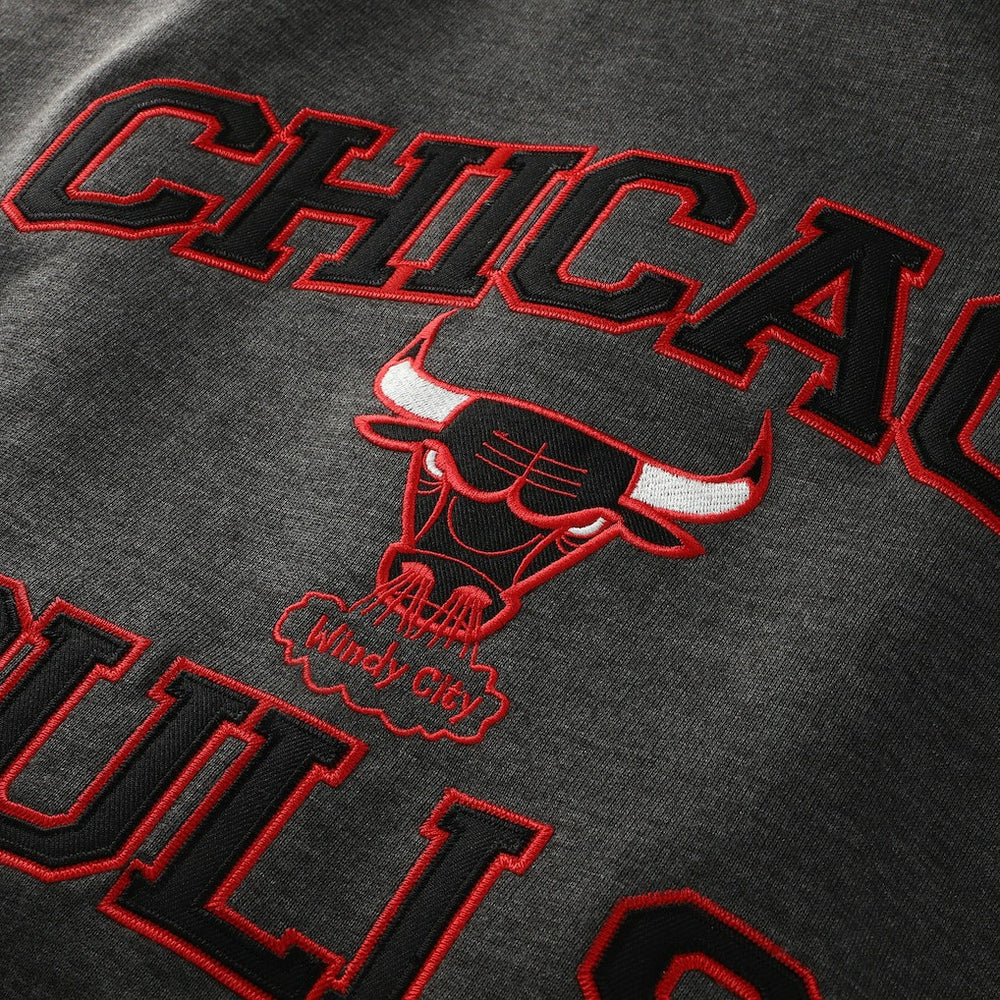 Chicago Bulls Hardwood Classics Big & Tall Crewneck Sweatshirt Heather Charcoal | Mitchell & Ness outlet