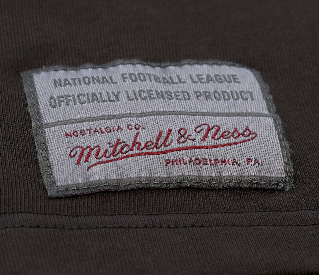 Mitchell & Ness New York Jets Jets In London Downtown Collection Premium T-Shirt Black