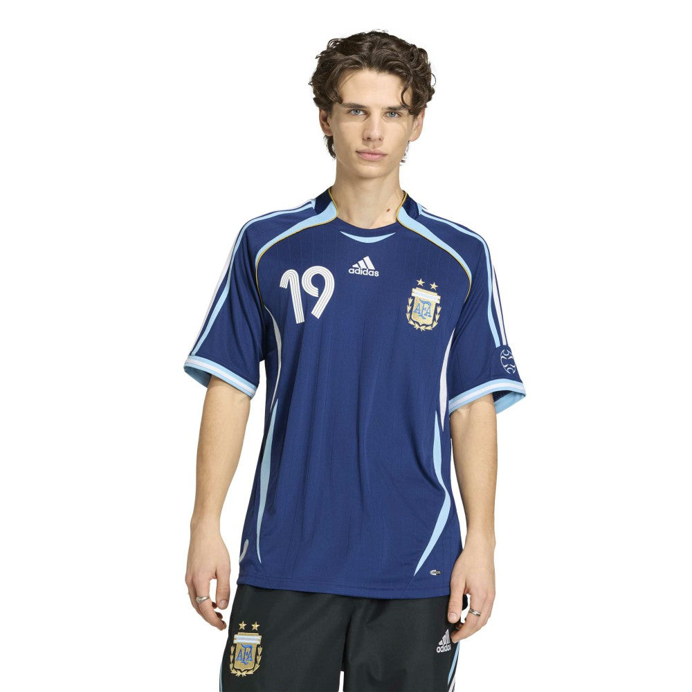 Lionel Messi Argentina National Team 2006 Bringback Away Jersey Navy - Adidas