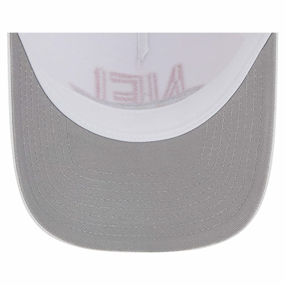 San Francisco 49ers New Era NFL 9FORTY A-Frame M-Crown Adjustable Trucker Hat White