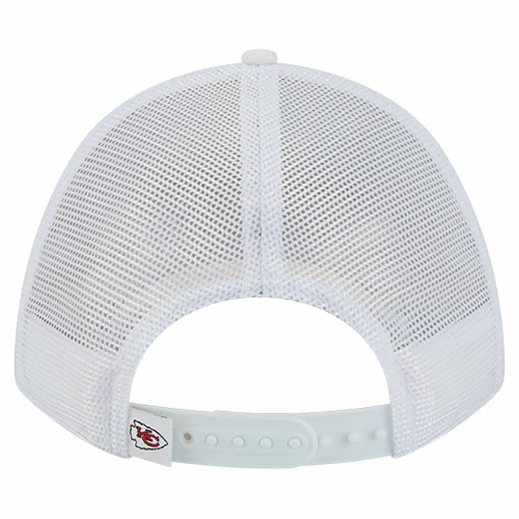 Kansas City Chiefs New Era NFL 9FORTY A-Frame M-Crown Adjustable Trucker Hat White