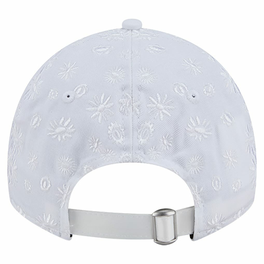 Las Vegas Raiders New Era Women's Floral 9TWENTY Adjustable Hat White