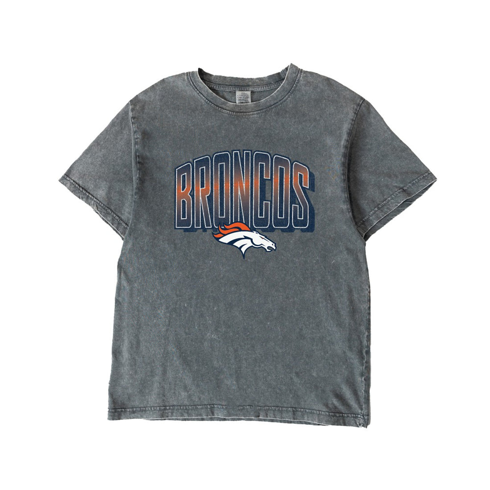 Denver Broncos Gameday Couture Women's Peak Performance Oversized Snow Wash T-Shirt Gray