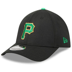 Pittsburgh Pirates New Era 2026 St. Patrick's Day 39THIRTY Flex Hat - Black - New Era Lifestyle