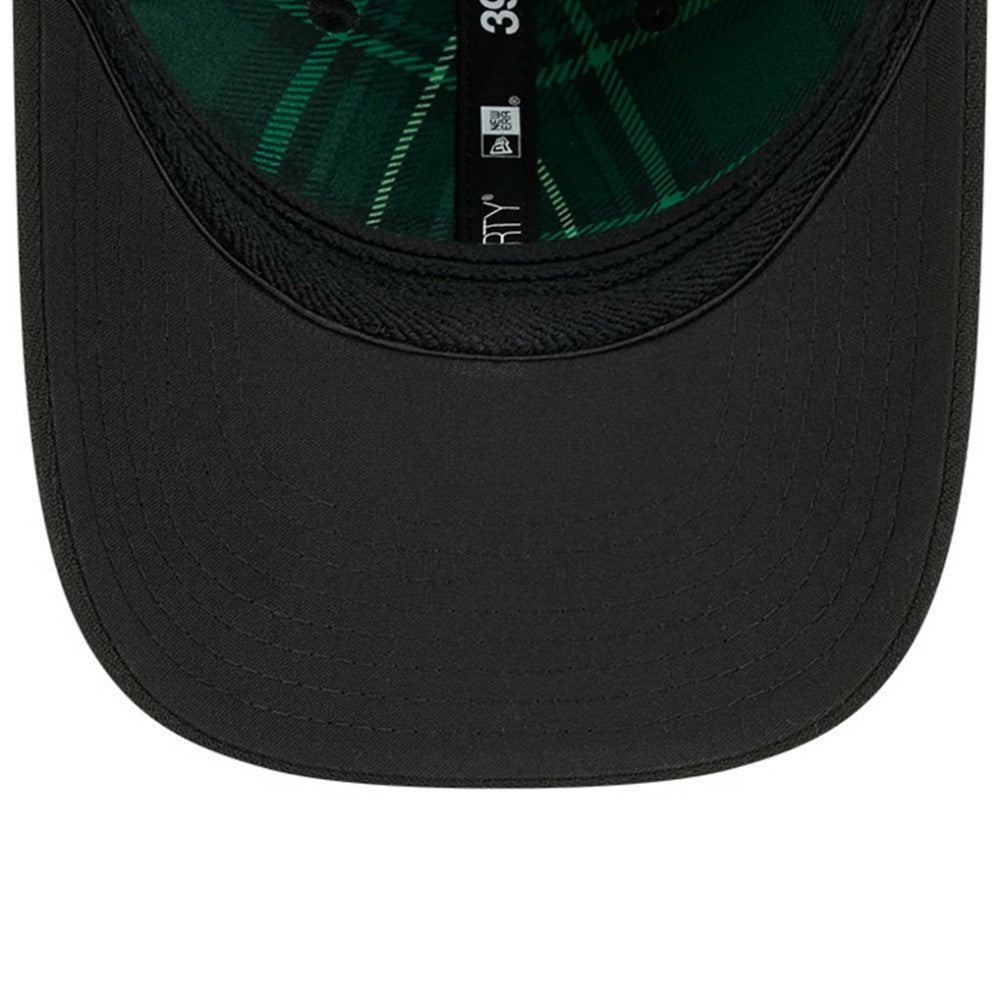 Pittsburgh Pirates New Era 2026 St. Patrick's Day 39THIRTY Flex Hat - Black - New Era Lifestyle
