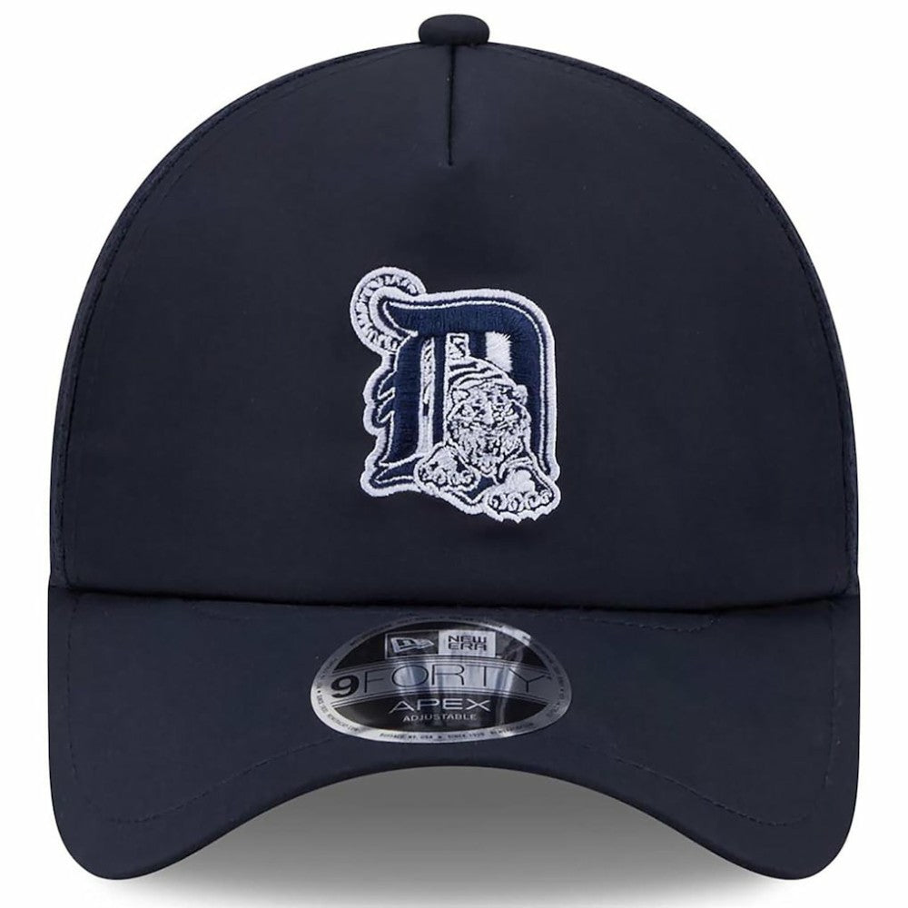 Detroit Tigers New Era 2026 Batting Practice Alternate Apex 9FORTY Adjustable Hat - Navy - New Era Lifestyle