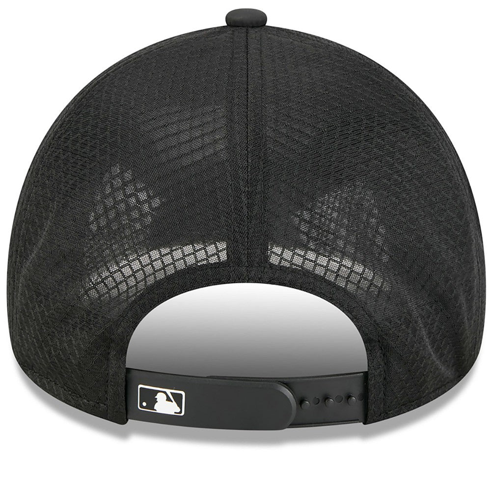 Miami Marlins New Era 2026 Batting Practice Alternate Apex 9FORTY Adjustable Hat - Black - New Era Online