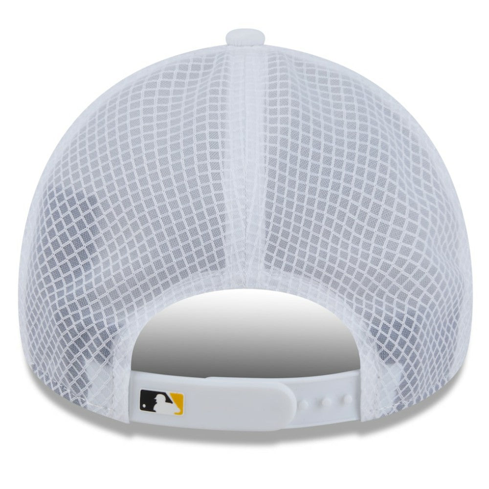 Pittsburgh Pirates New Era 2026 Batting Practice Apex 9FORTY Adjustable Trucker Hat - White - New Era Lifestyle