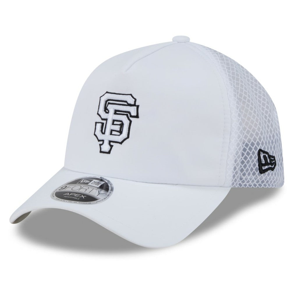 San Francisco Giants New Era 2026 Batting Practice Apex 9FORTY Adjustable Trucker Hat - White - New Era Lifestyle