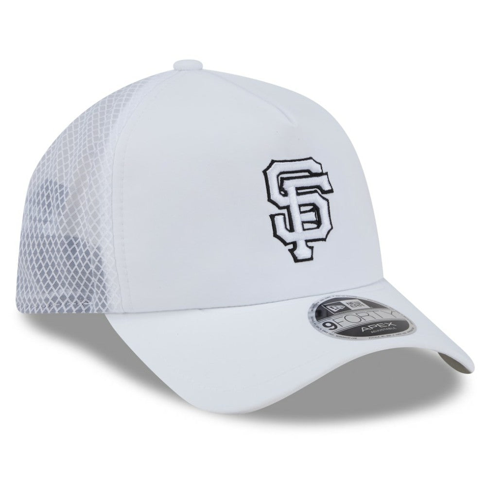 San Francisco Giants New Era 2026 Batting Practice Apex 9FORTY Adjustable Trucker Hat - White - New Era Lifestyle