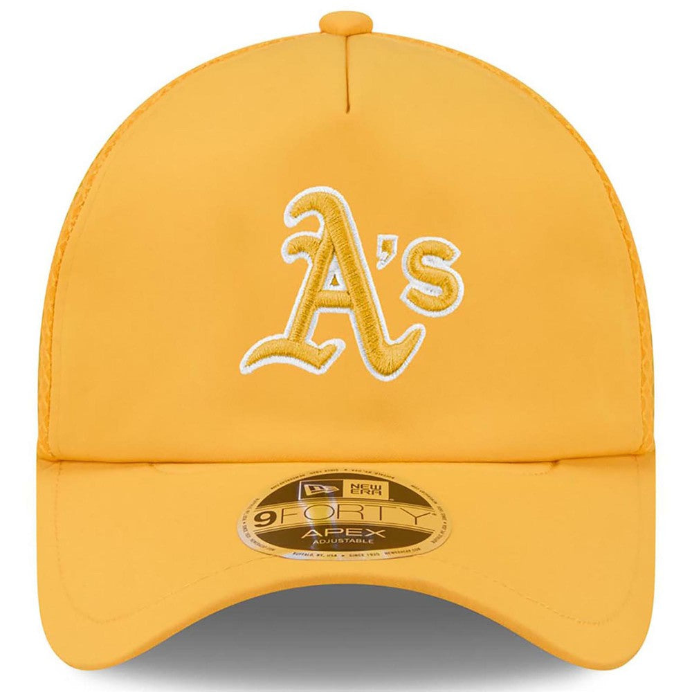 Athletics New Era 2026 Batting Practice Apex 9FORTY Adjustable Trucker Hat - Gold - New Era Online