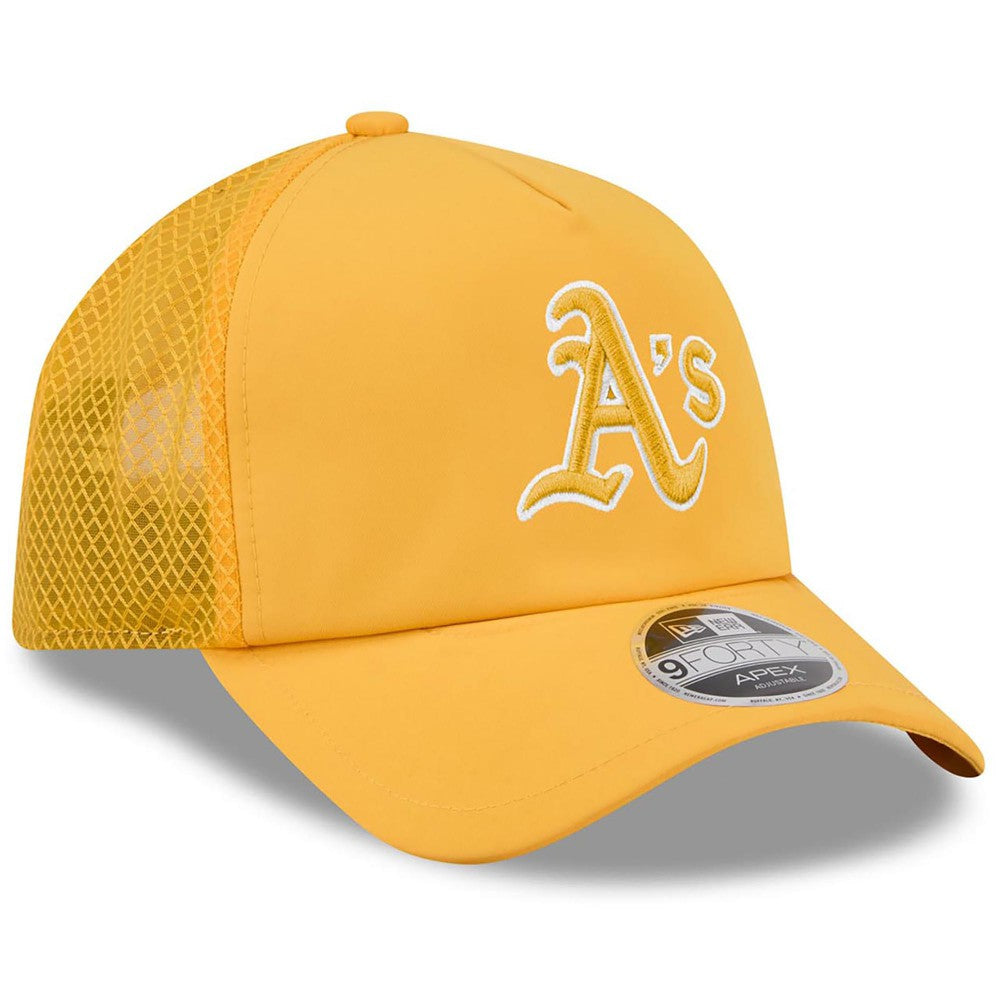 Athletics New Era 2026 Batting Practice Apex 9FORTY Adjustable Trucker Hat - Gold - New Era Online