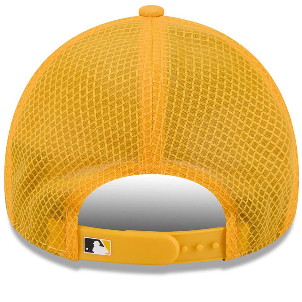 Athletics New Era 2026 Batting Practice Apex 9FORTY Adjustable Trucker Hat - Gold - New Era Online