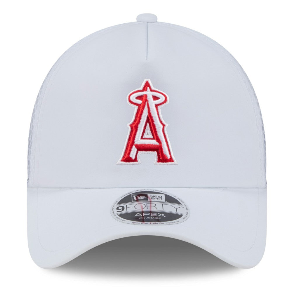 Los Angeles Angels New Era 2026 Batting Practice Apex 9FORTY Adjustable Trucker Hat - White - New Era Online