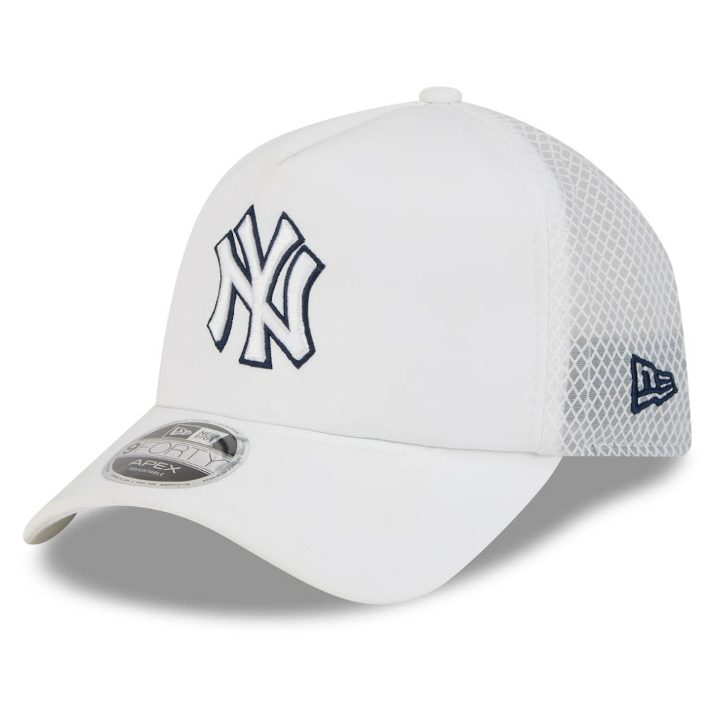 New York Yankees New Era 2026 Batting Practice Apex 9FORTY Adjustable Trucker Hat - White - New Era Online
