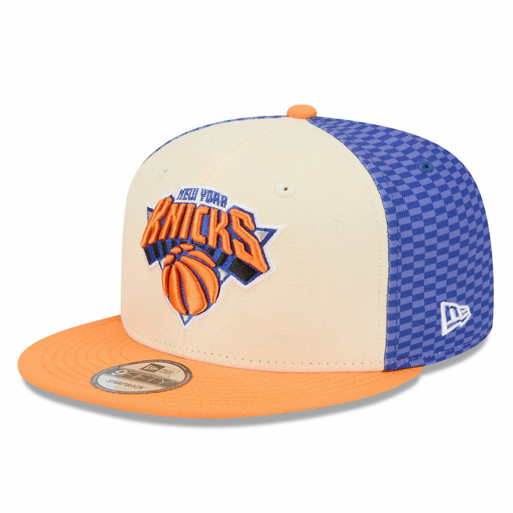 New York Knicks 2025/26 City Edition Alternate 9FIFTY Snapback Hat Cream | New Era US
