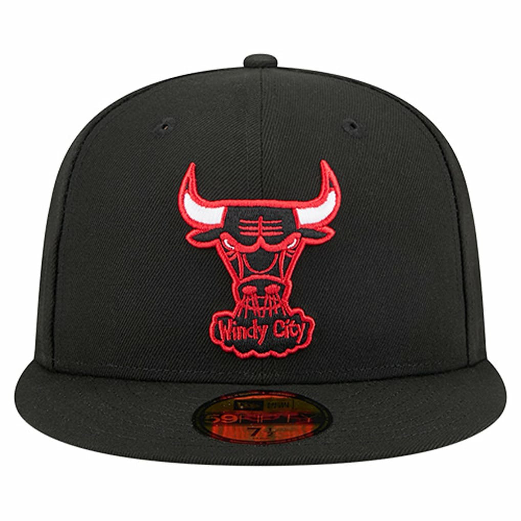 Chicago Bulls Core Logo 59FIFTY Fitted Hat Black | New Era online
