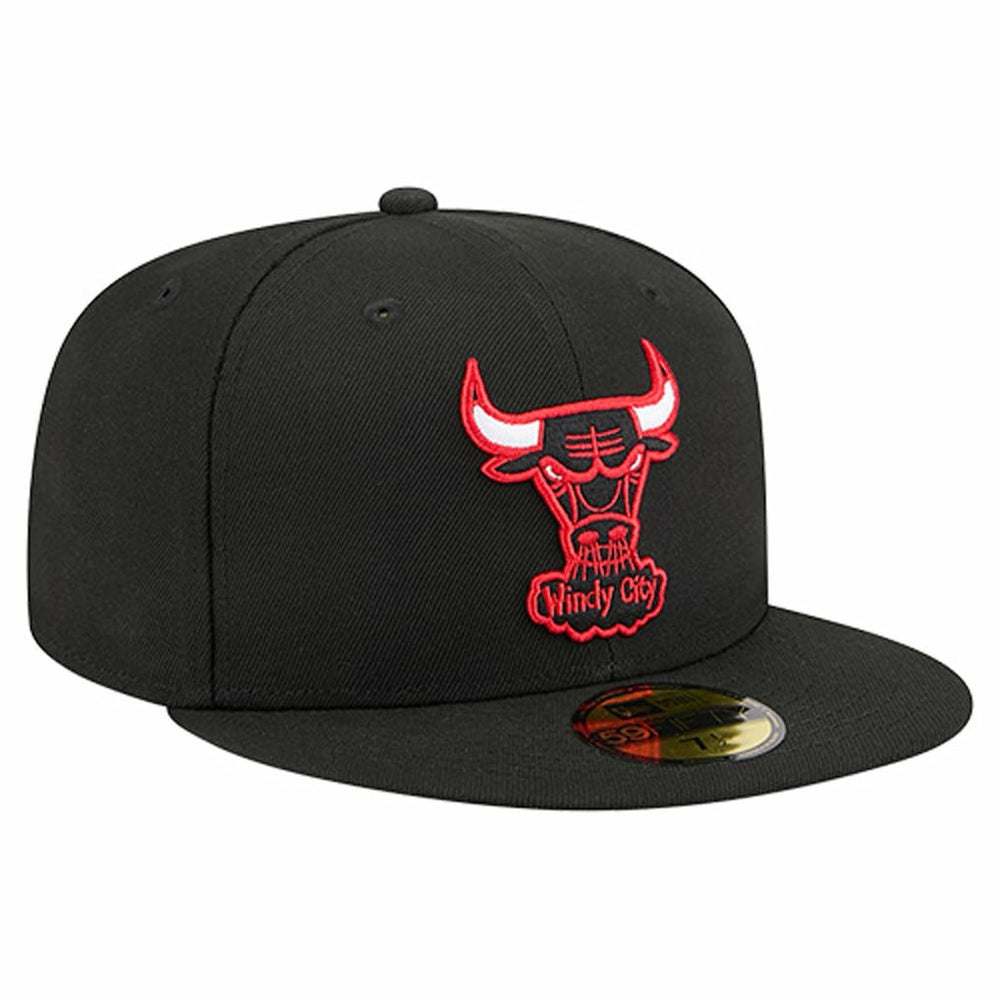 Chicago Bulls Core Logo 59FIFTY Fitted Hat Black | New Era online