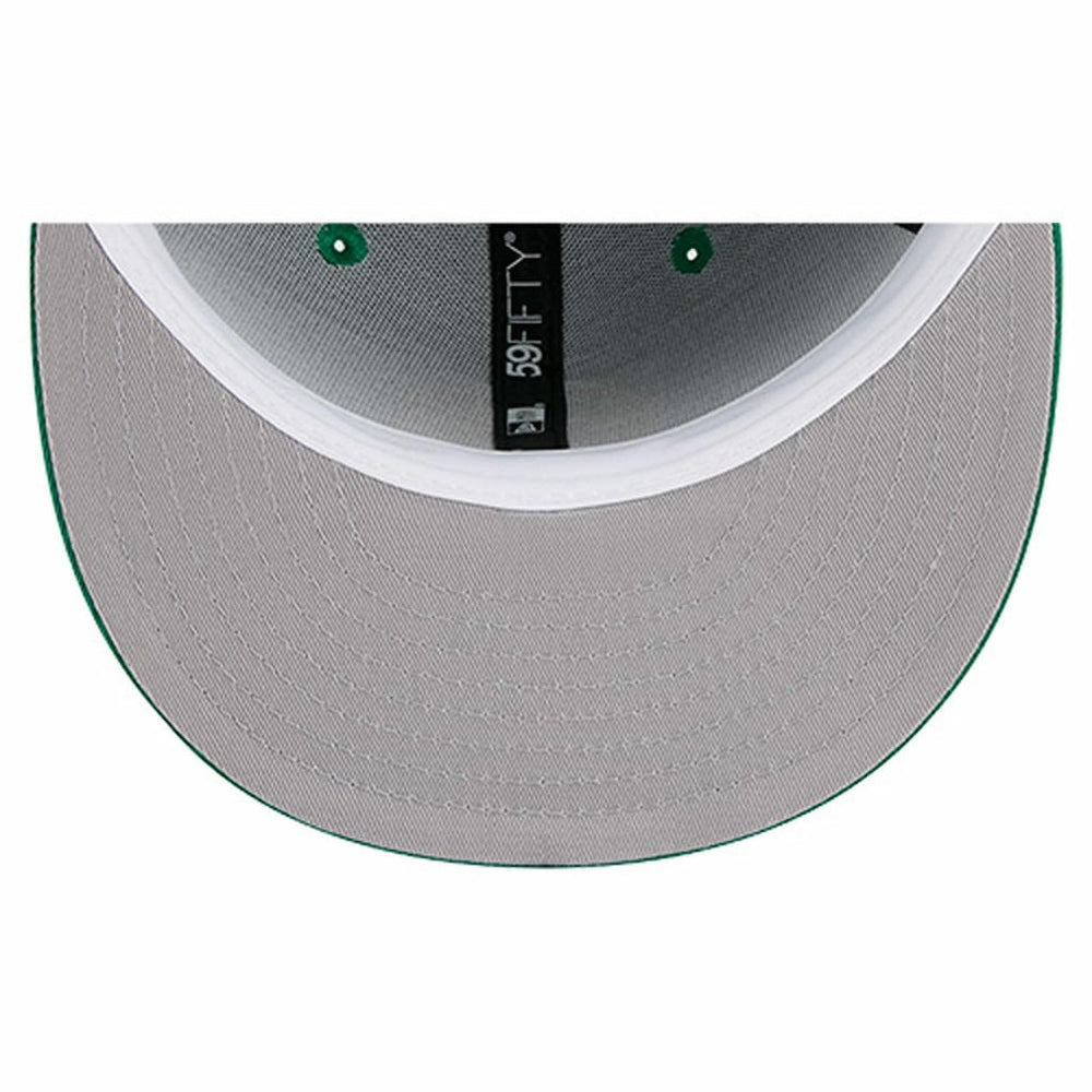 Boston Celtics Core Logo 59FIFTY Fitted Hat Kelly Green | New Era online