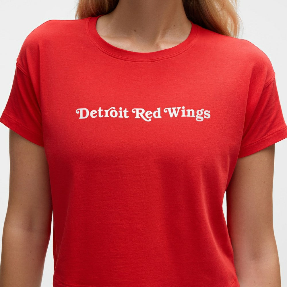 Detroit Red Wings lululemon Women's Cates T-Shirt - True Red - NHL 203169918