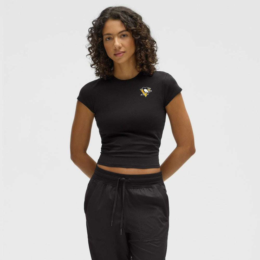 Pittsburgh Penguins lululemon Women's Baby T-Shirt - Black - NHL 203170014