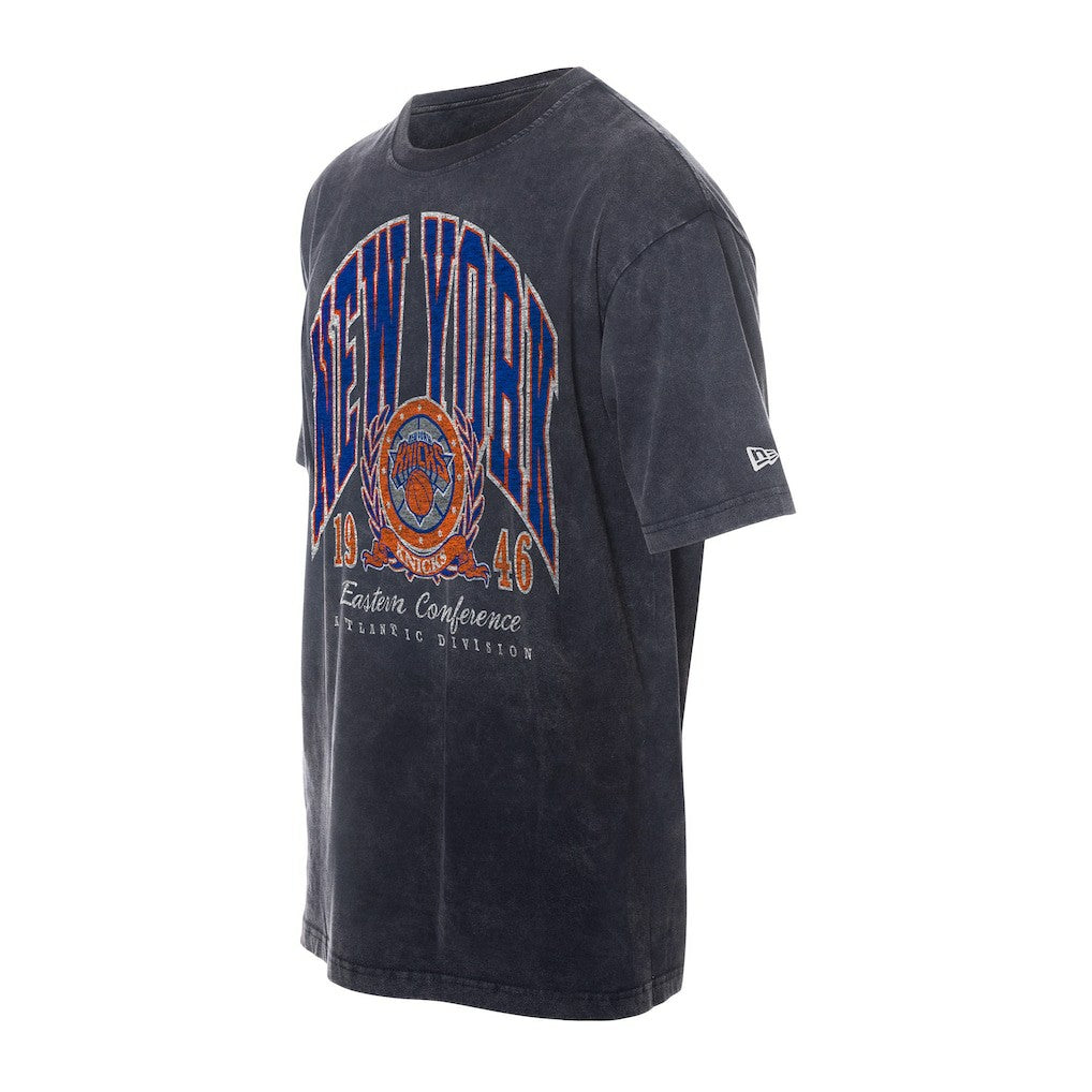New York Knicks Sport Classics Mineral Washed T-Shirt Black | New Era for sale
