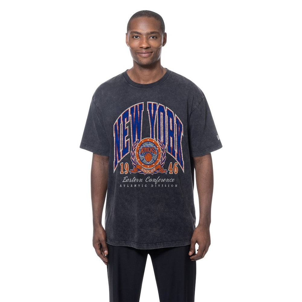New York Knicks Sport Classics Mineral Washed T-Shirt Black | New Era for sale