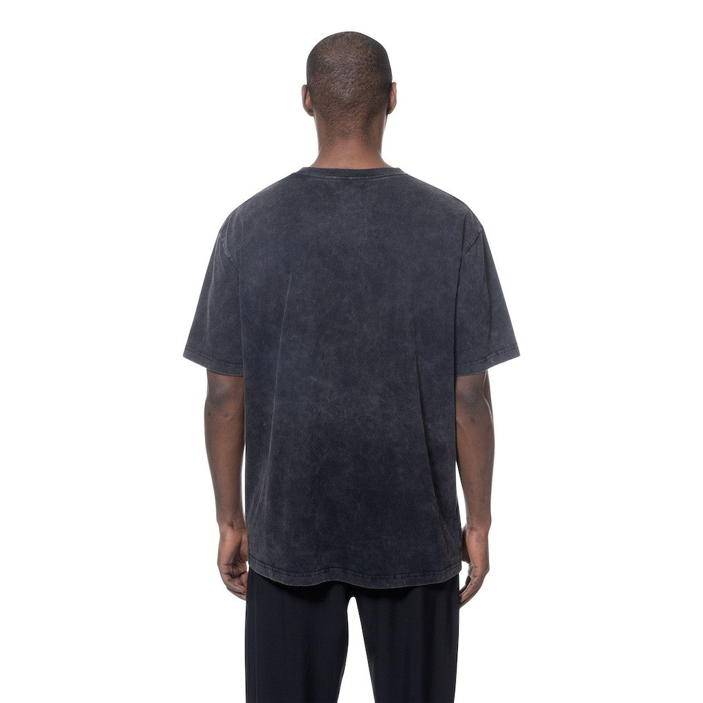 New York Knicks Sport Classics Mineral Washed T-Shirt Black | New Era for sale