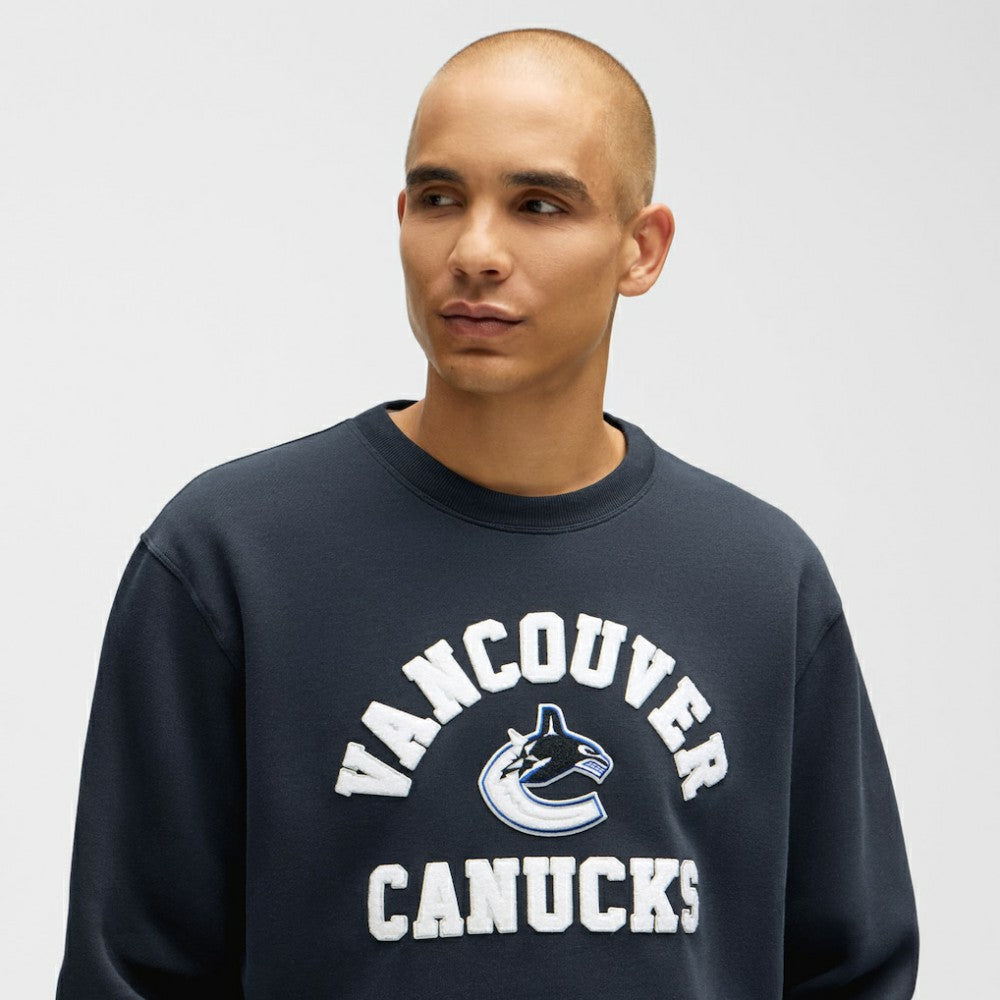 Vancouver Canucks lululemon Steady State Crew - True Navy - NHL 203175642