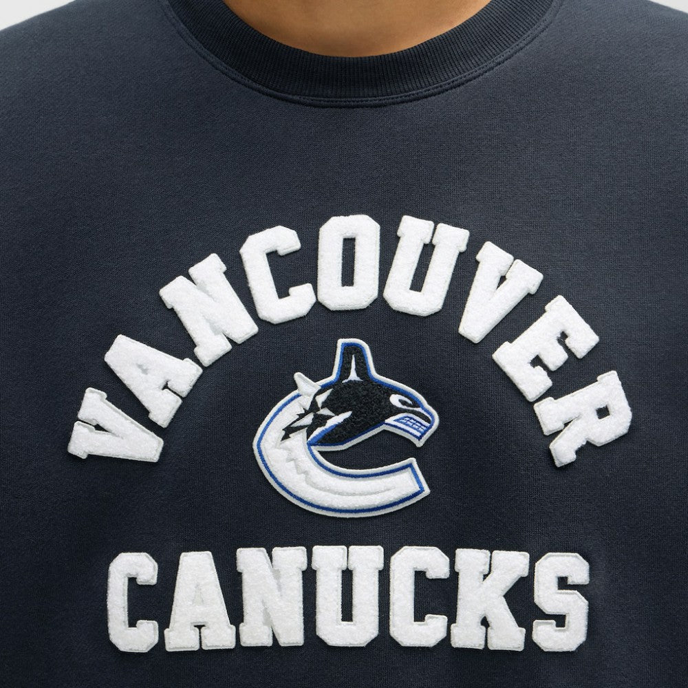 Vancouver Canucks lululemon Steady State Crew - True Navy - NHL 203175642