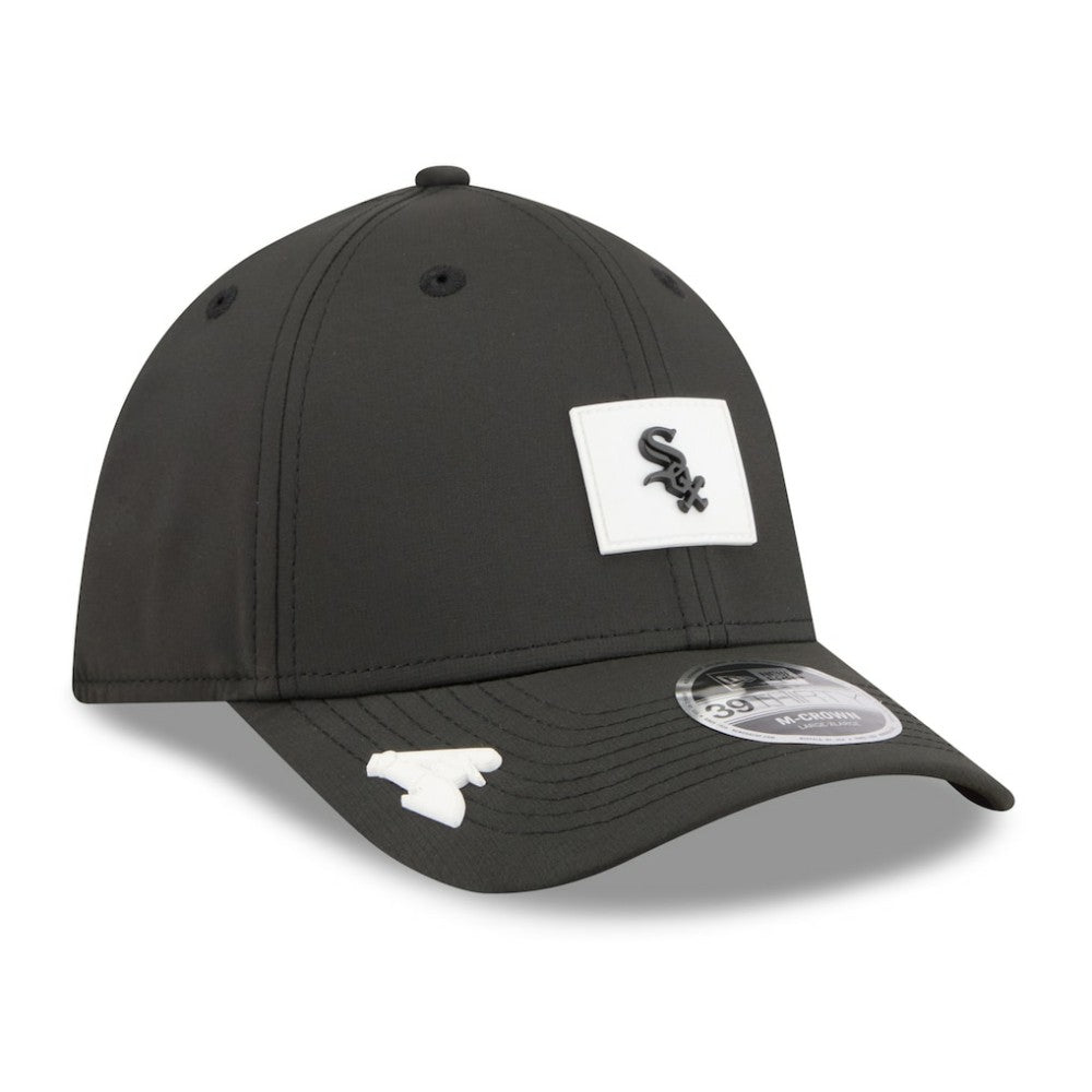 Chicago White Sox New Era 2026 Clubhouse M-Crown 39THIRTY Flex Hat - Black - New Era Lifestyle