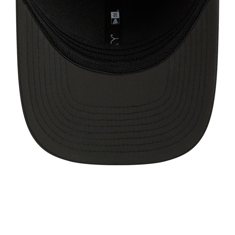 Chicago White Sox New Era 2026 Clubhouse M-Crown 39THIRTY Flex Hat - Black - New Era Lifestyle