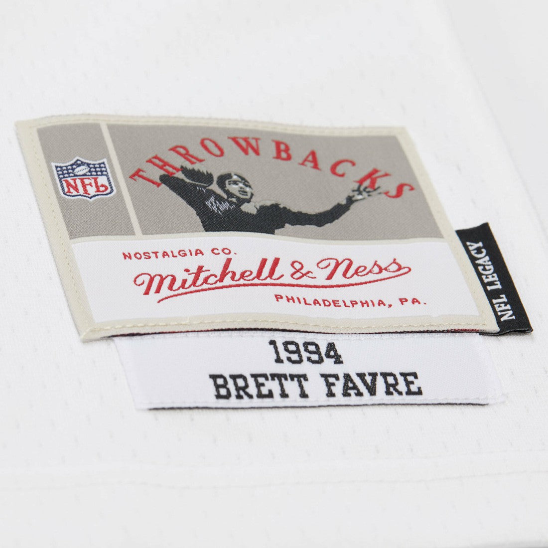 Mitchell & Ness Brett Favre Green Bay Packers 1994 Legacy Replica Jersey White