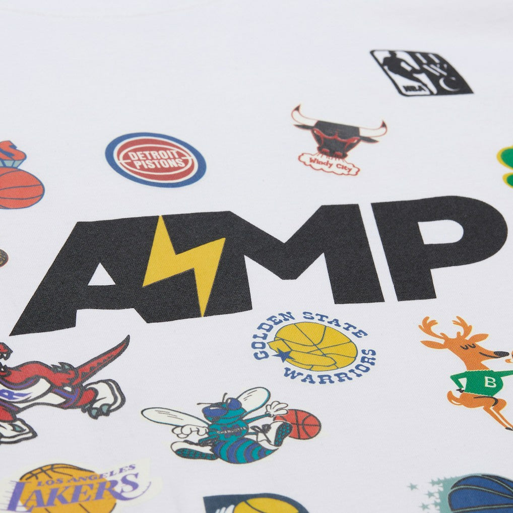 x NBA x AMP T-Shirt White | Mitchell & Ness Lifestyle