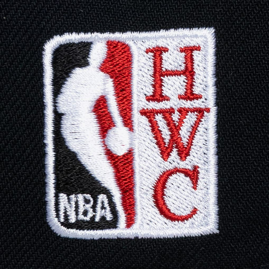 Chicago Bulls Hardwood Classics Legendary Away Pro-Pinch Adjustable Hat White | Mitchell & Ness Near Me