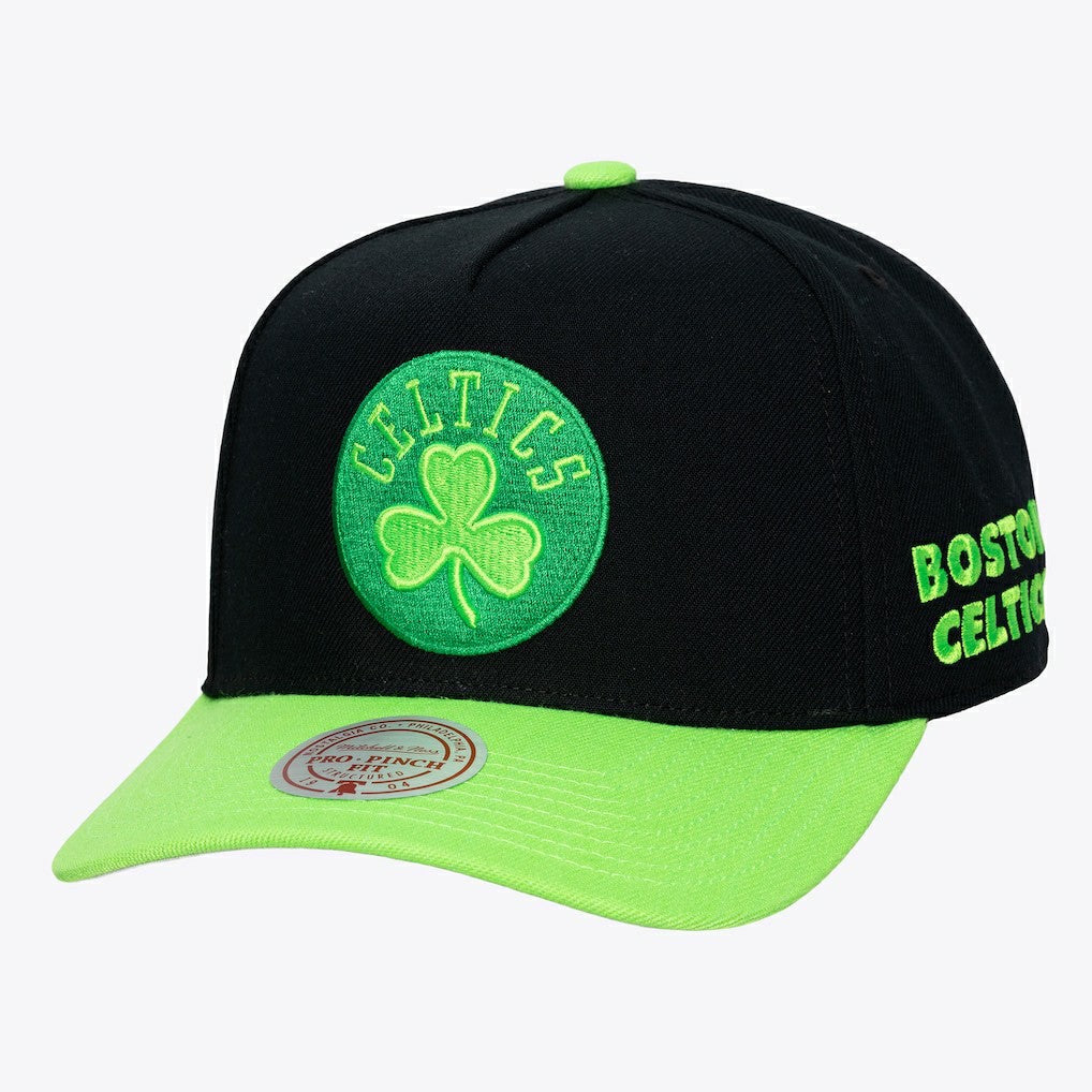 Boston Celtics Hardwood Classics Legendary Away Pro-Pinch Adjustable Hat Black | Mitchell & Ness online