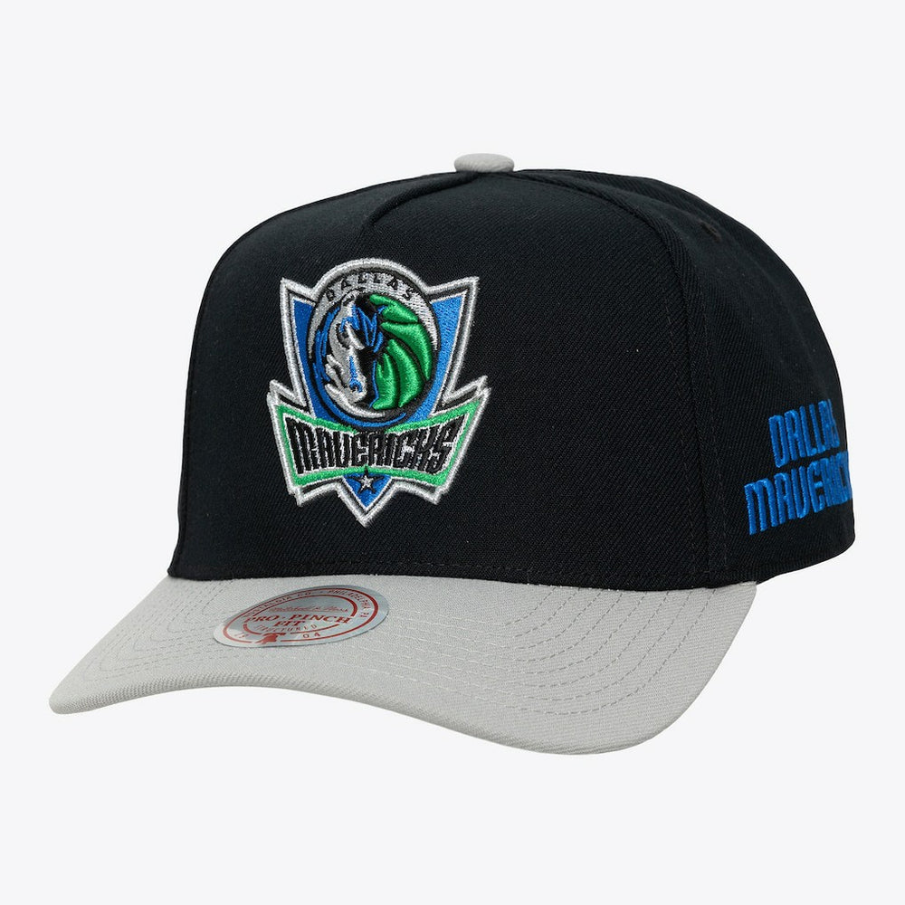 Dallas Mavericks Hardwood Classics Legendary Away Pro-Pinch Adjustable Hat for sale Black | Mitchell & Ness outlet