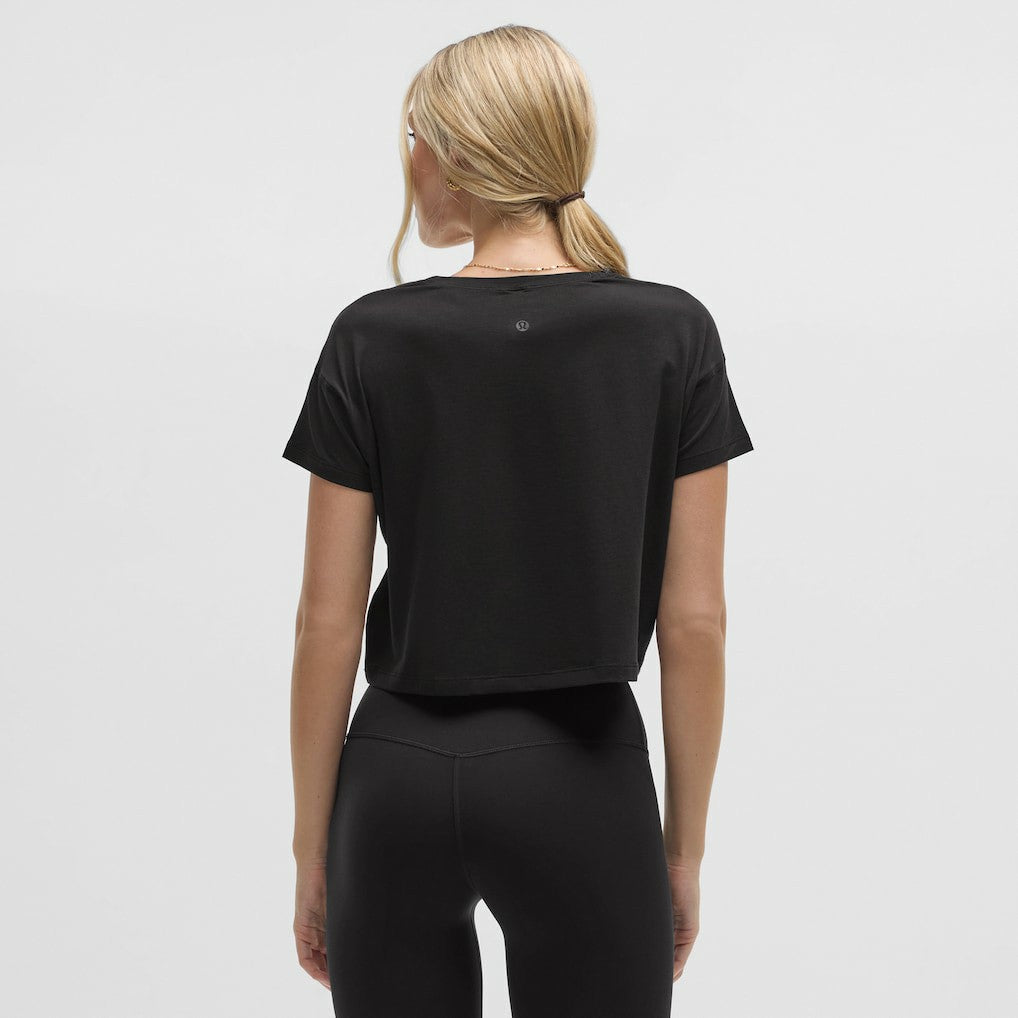 Carolina Panthers lululemon Women's Cates T-Shirt Black