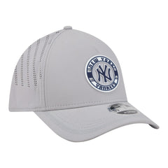 New York Yankees New Era Patch 39THIRTY A-Frame M-Crown Perforated Flex Hat - Gray - New Era Online