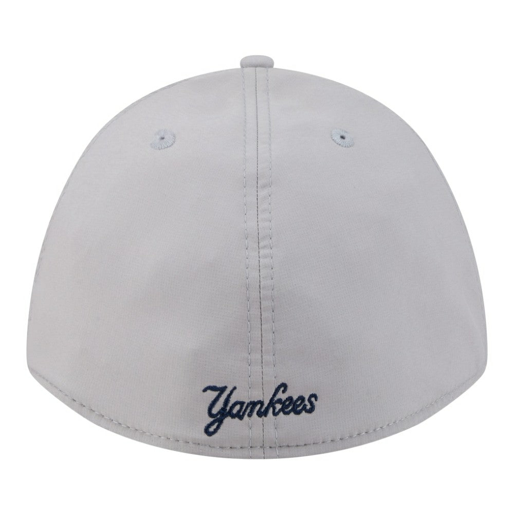 New York Yankees New Era Patch 39THIRTY A-Frame M-Crown Perforated Flex Hat - Gray - New Era Online