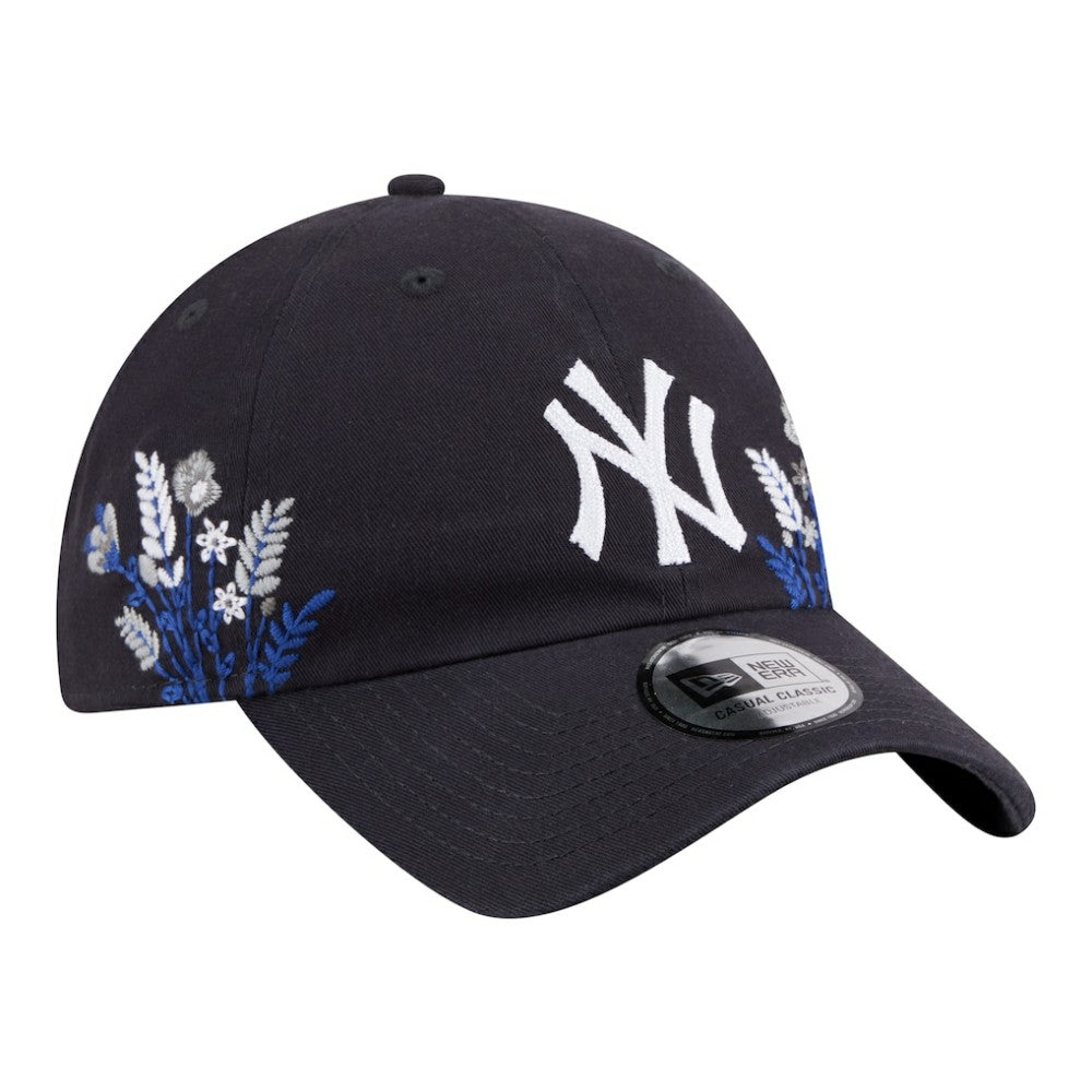 New York Yankees New Era Women's Wildflower Casual Classic Adjustable Hat - Navy - New Era on Sale