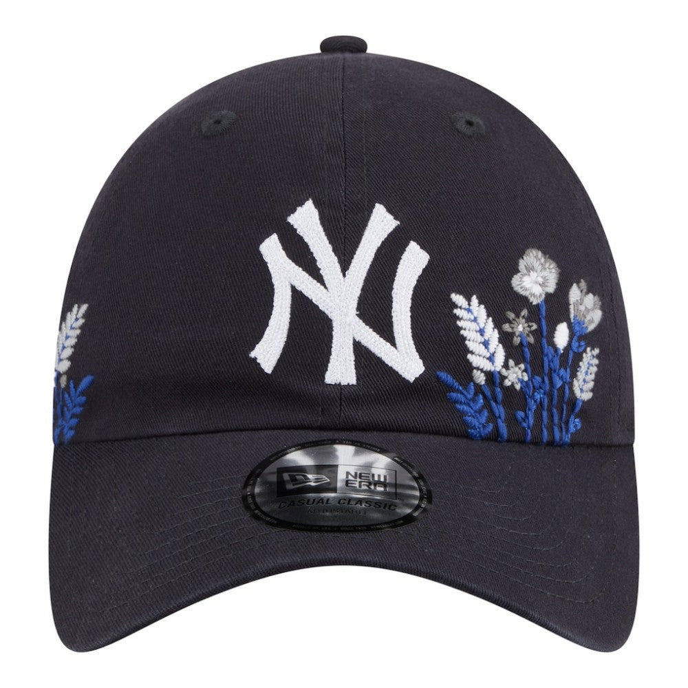 New York Yankees New Era Women's Wildflower Casual Classic Adjustable Hat - Navy - New Era on Sale