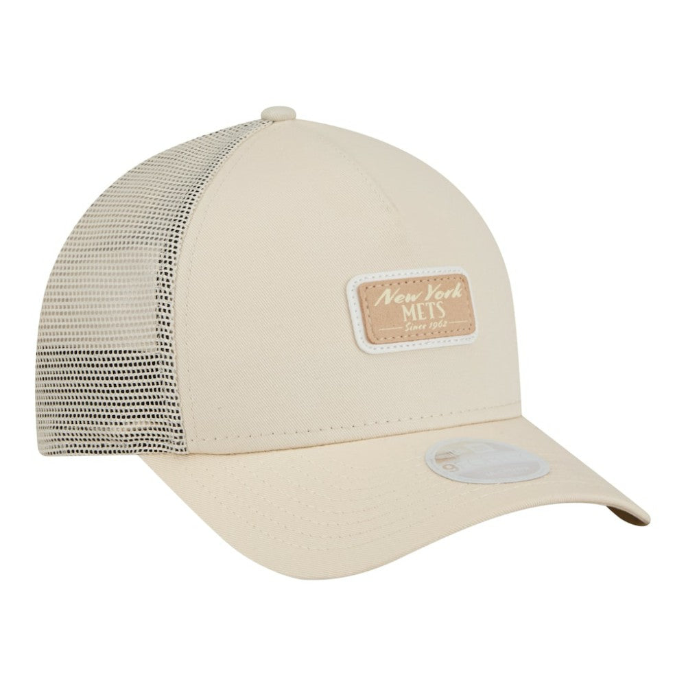 New York Mets New Era Women's Tonal Patch 9FORTY M-Crown A-Frame Trucker Adjustable Hat - Light Beige - New Era Online