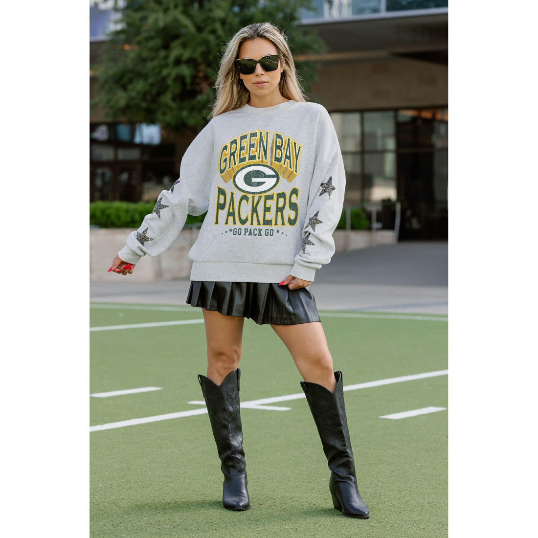Green Bay Packers Gameday Couture Women's Resilience Relaxed Rhinestone Pullover Sweatshirt Ash
