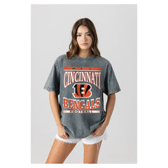 Cincinnati Bengals Gameday Couture Women's Oversized Classic Grind Washed T-Shirt Gray