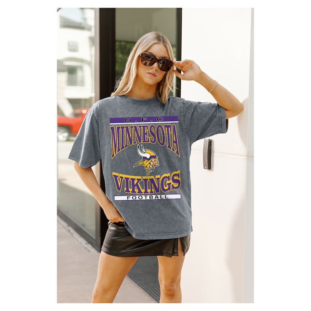 Minnesota Vikings Gameday Couture Women's Oversized Classic Grind Washed T-Shirt Gray