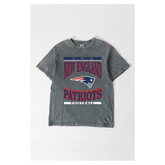 New England Patriots Gameday Couture Women's Oversized Classic Grind Washed T-Shirt Gray