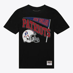 Mitchell & Ness New England Patriots Women's Team Dynamic Boyfriend T-Shirt Black